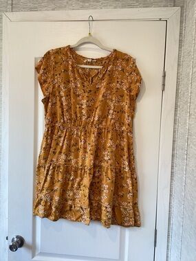 Indigo Rose Floral Tiered Tunic Top in Mustard 3XL EUC